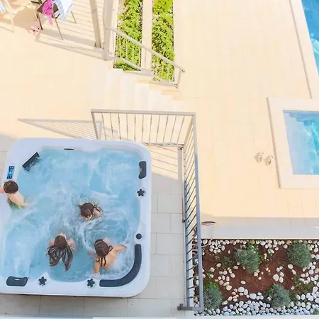 Apartment Apartments Villa Lukas Cavtat