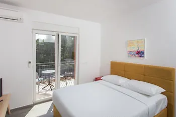 Apartments Villa Lukas Apartment *